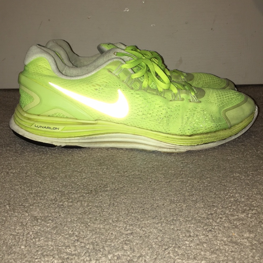 Men’s Nike Lunarglide 4 Volt Size 11.5